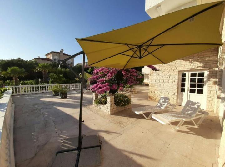 Apartments & Rooms Mila Banjol Екстериор снимка