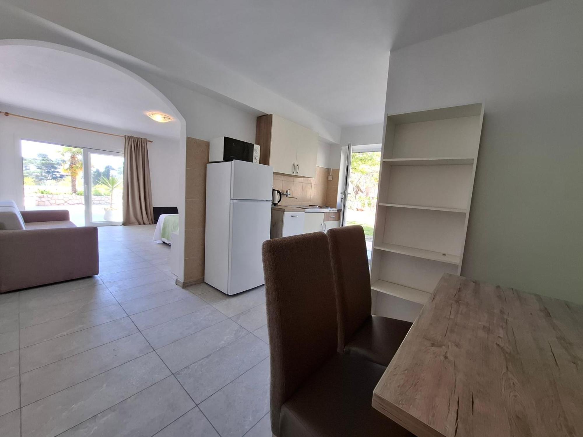 Apartments & Rooms Mila Banjol Екстериор снимка